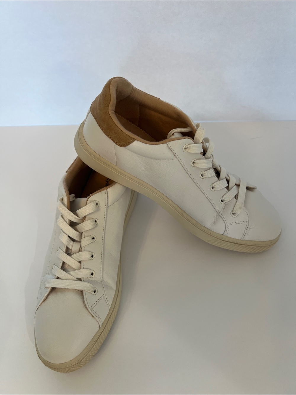 Style & Co. Eboniee Sneaker 8.5 M